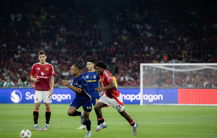 Man United để thua trước các ngôi sao Đông Nam Á - Ảnh 1.