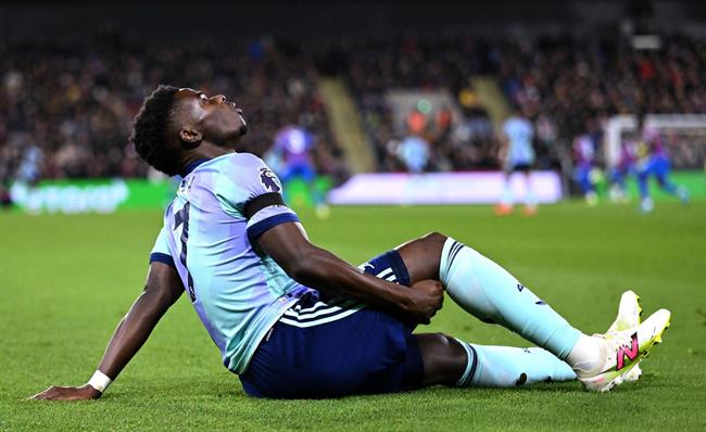 Mikel Arteta lo lắng về trường hợp của Bukayo Saka 1
