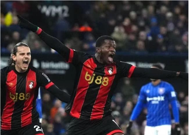 Nhận định Bournemouth vs West Ham (3h00 ngày 1712) Không dễ cho chủ nhà 1