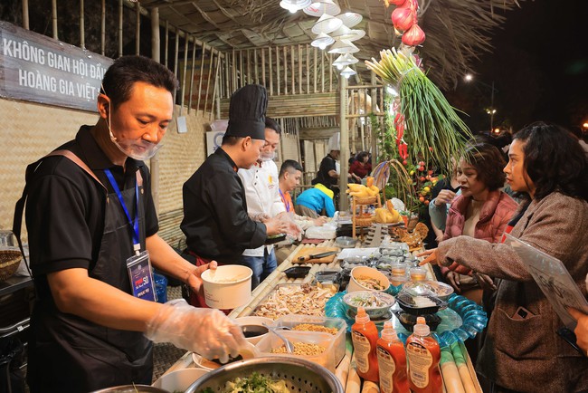 Hiến kế bảo tồn, phát triển làng nghề ẩm thực truyền thống Hà Nội - Ảnh 1.
