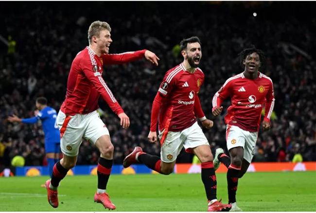 MU danh bai Rangers voi ty so 2-1 tren san nha.