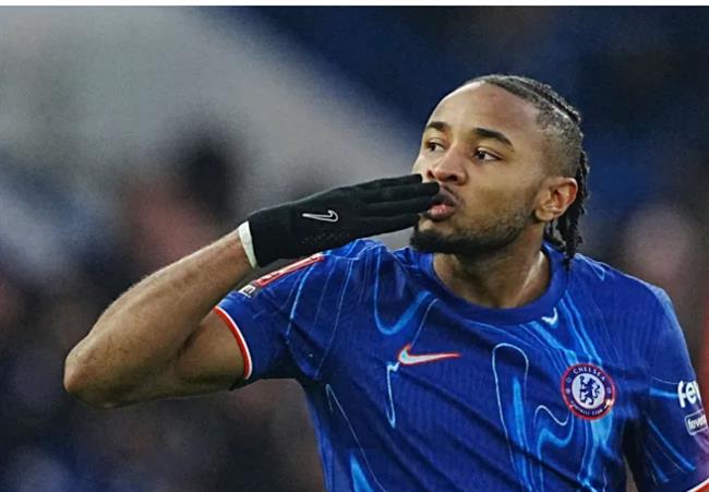 Chelsea yeu cau Bayern tra 65 trieu bang cho Christopher Nkunku