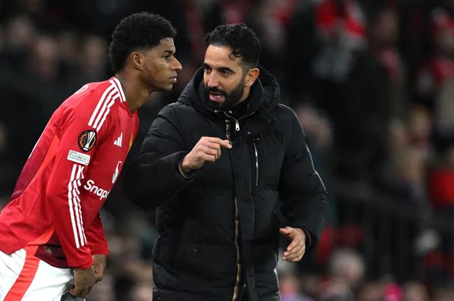 Marcus Rashford dang khong duoc trong dung o MU.