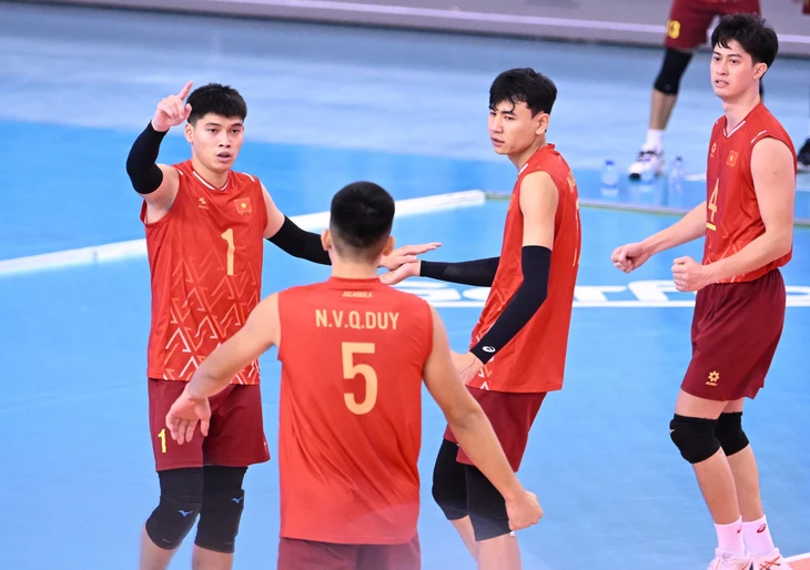 bóng chuyền nam Việt Nam - Ảnh 1.
