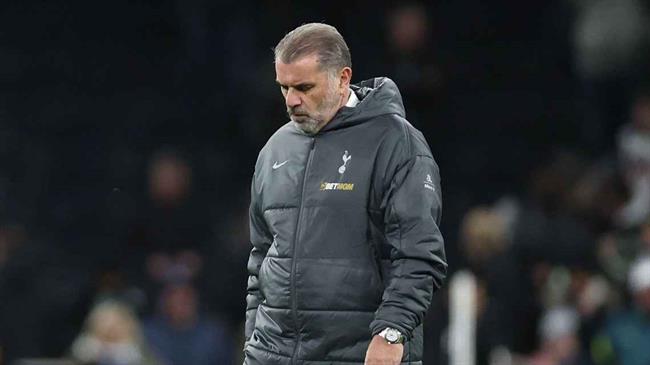 Carragher lại lên tiếng công kích Tottenham của Ange Postecoglou 1