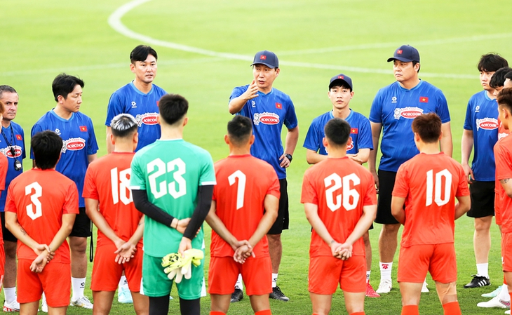 bóng đá Việt Nam - Ảnh 1.