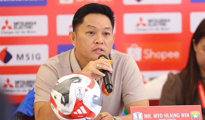 HLV Myo Hlaing Win thừa nhận Myanmar thua "tâm phục, khẩu phục" ĐT Việt Nam - Ảnh: Đức Cường