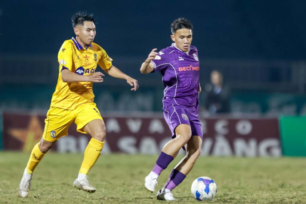 HLV của SLNA Tiến Linh chưa phát huy được hiệu quả 1