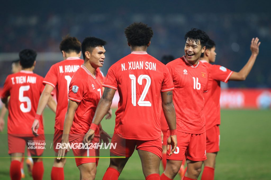 Khi HLV Kim Sang Sik tự tin vượt chỉ tiêu 1
