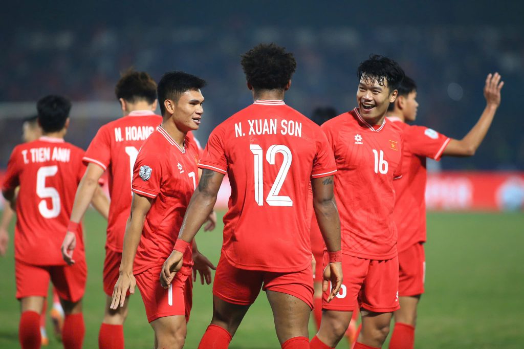 Nguyen Xuan Son dT Viet Nam