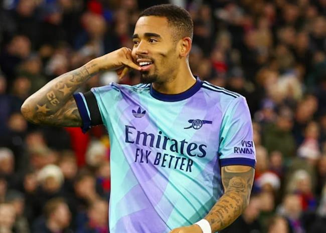 Nhận định Arsenal vs Ipswich (03h15 ngày 2812) Tiếp tục bám đuổi 1