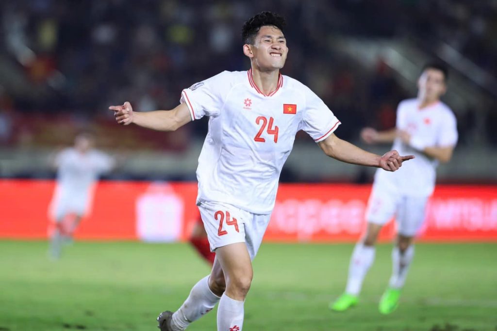 Top 10 bàn thắng đẹp nhất vòng bảng ASEAN Cup 2024 Việt Nam góp hai siêu phẩm 1