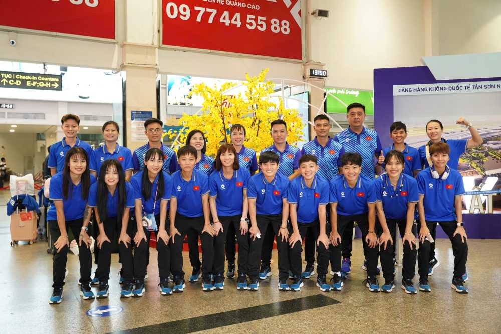 doi tuyen Futsal Nu Viet Nam len duong sang Myanmar tham du vong loai Futsal Nu chau a 2025
